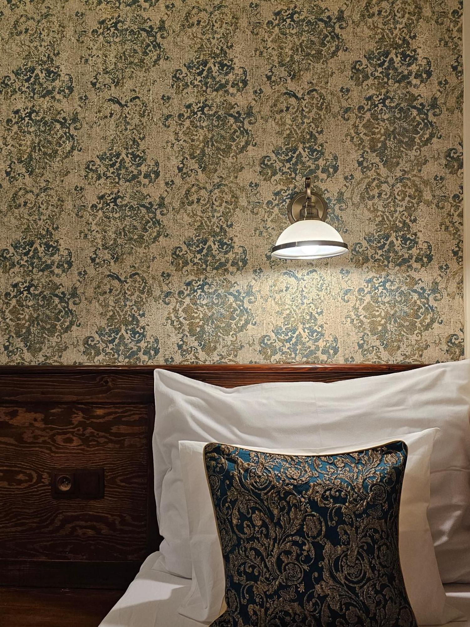 Hotel Galerie Роуднице-над-Лабем Экстерьер фото