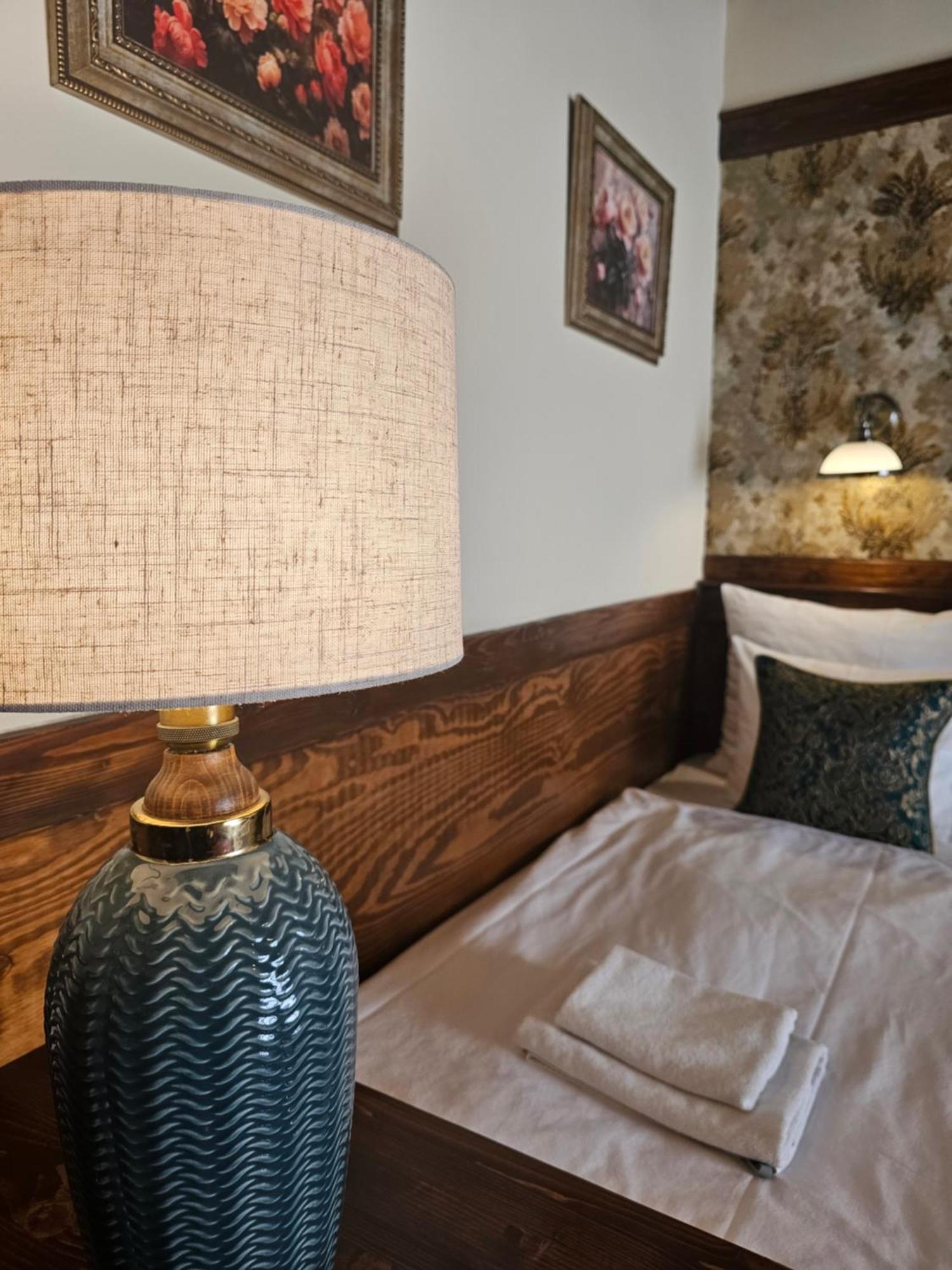 Hotel Galerie Роуднице-над-Лабем Экстерьер фото