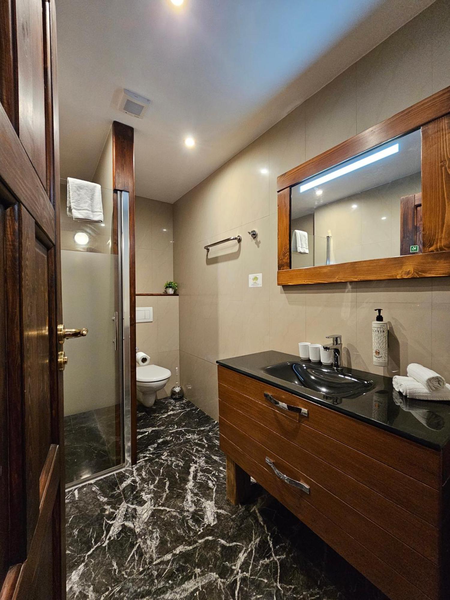 Hotel Galerie Роуднице-над-Лабем Экстерьер фото